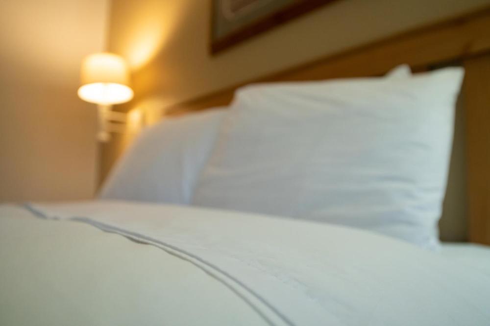 Deluxe Queen Room interior